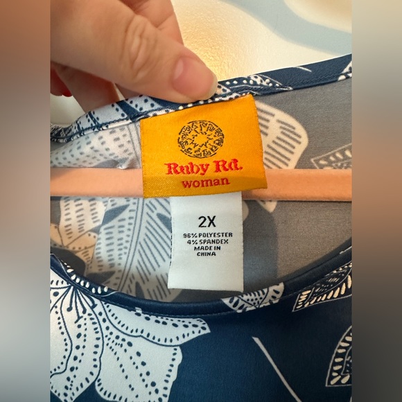 Navy Tropical Dress - Picture 3 of 4